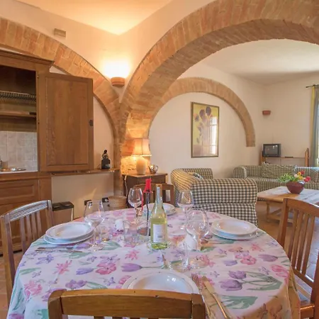 Locazione Turistica Borgo Monticelli-4